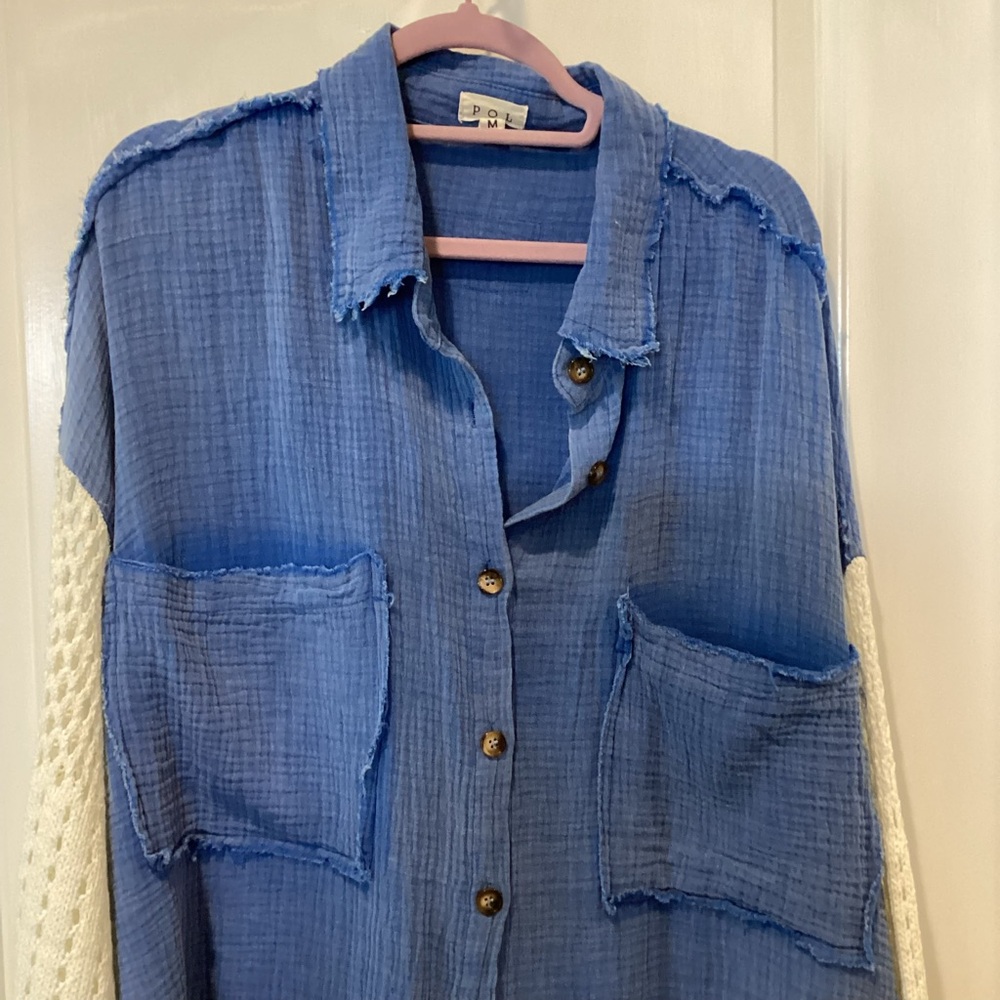 POL Blue and Cream Button-Down Shirt/jacket - Picture 6 of 16